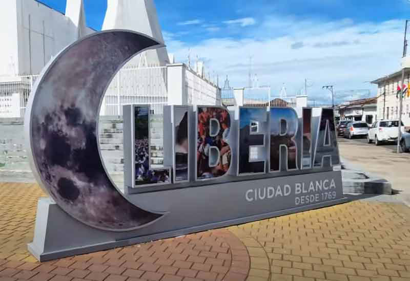 Panneau sur lequel il est écrit : ciudad blanca desde 1769 (Liberia, Costa Rica)