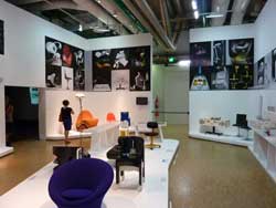 Exposition moderne dans le centre Pompidou